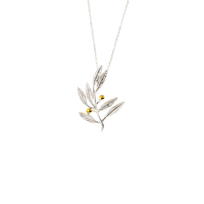 925° SILVER PENDANT - OLIVE DESIGN WITH GOLD-PLATED DETAILS